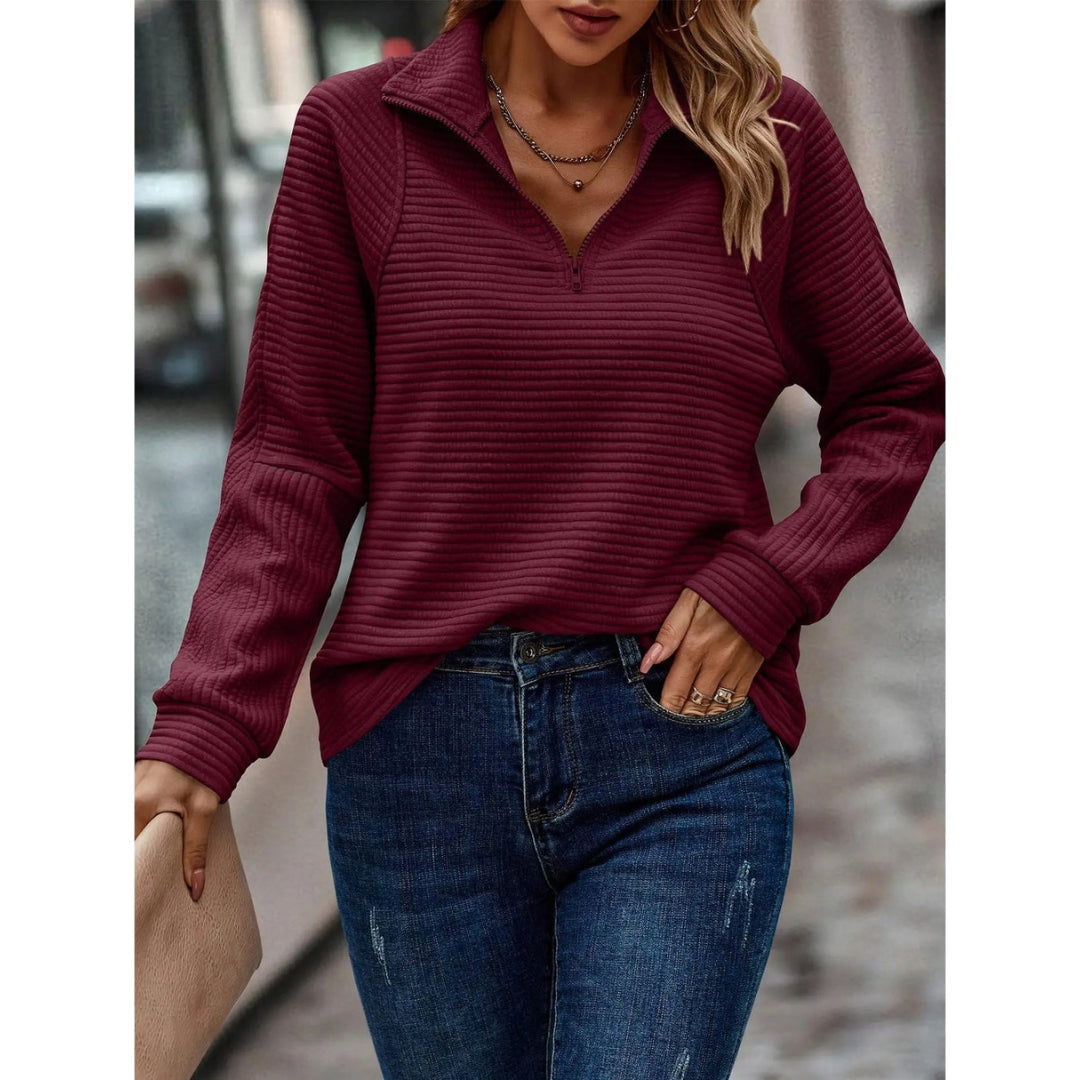 Joan | Stylish V-Neck Zip Sweater - Red