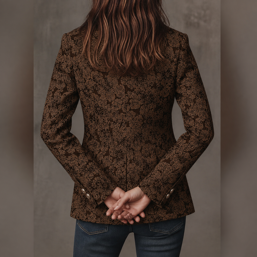 Fitted jacquard cashmere blazer styled look