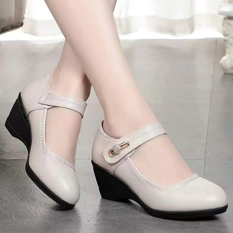 Cynthia | Comfort Heels