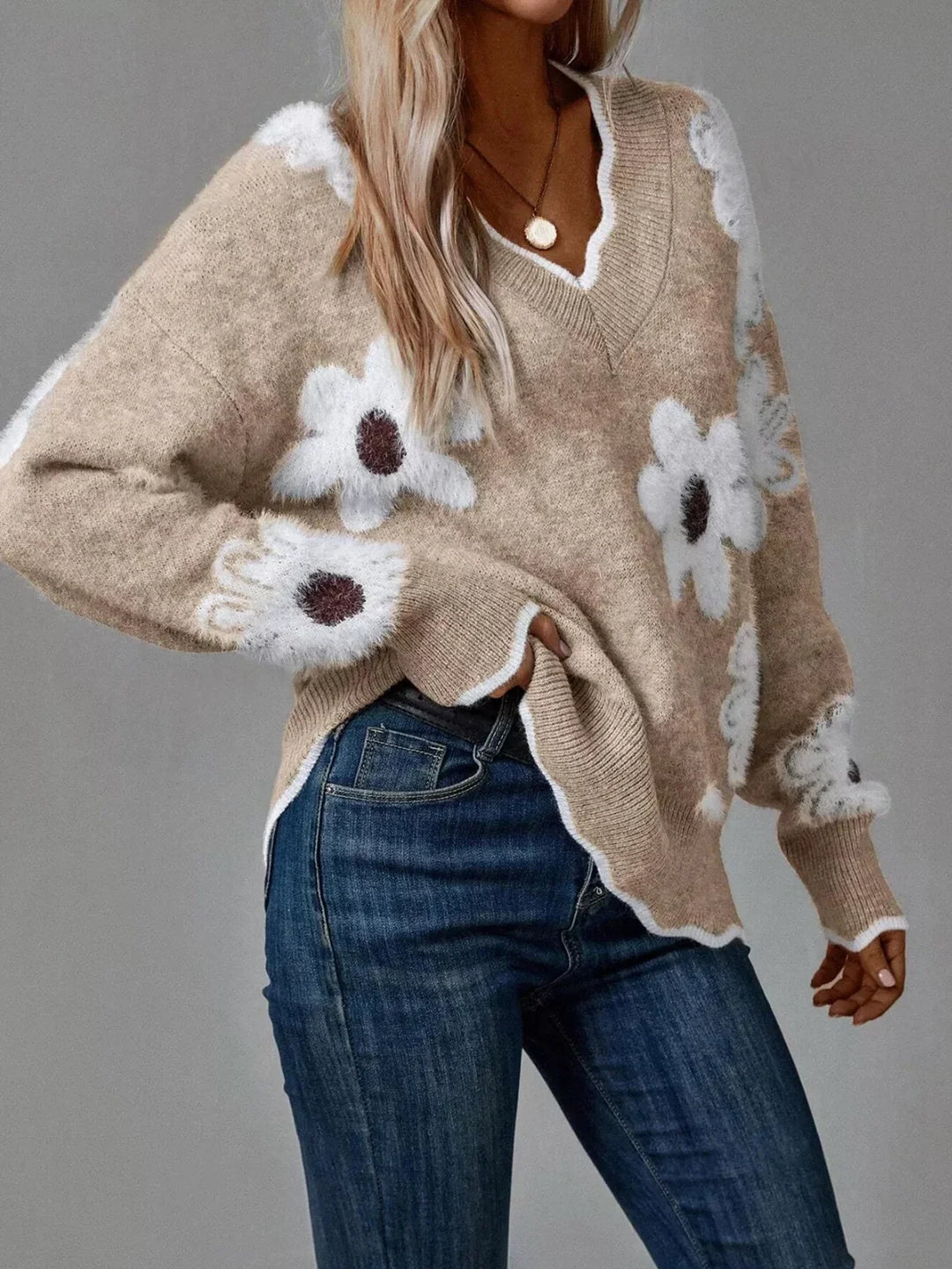 Dorothy Floral V-Neck Long Sleeve Sweater - photo 8
